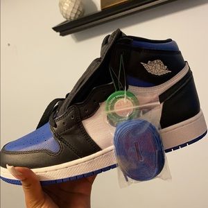 Air Jordan 1 Retro High OG Royal Toe
